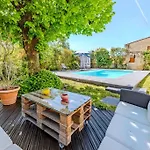 Σπίτι διακοπών Au Puits Ancien Maison En Pierre Avec Piscine Proche Bordeaux *